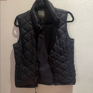 Tek Gear Black Quilted Puffer Vest